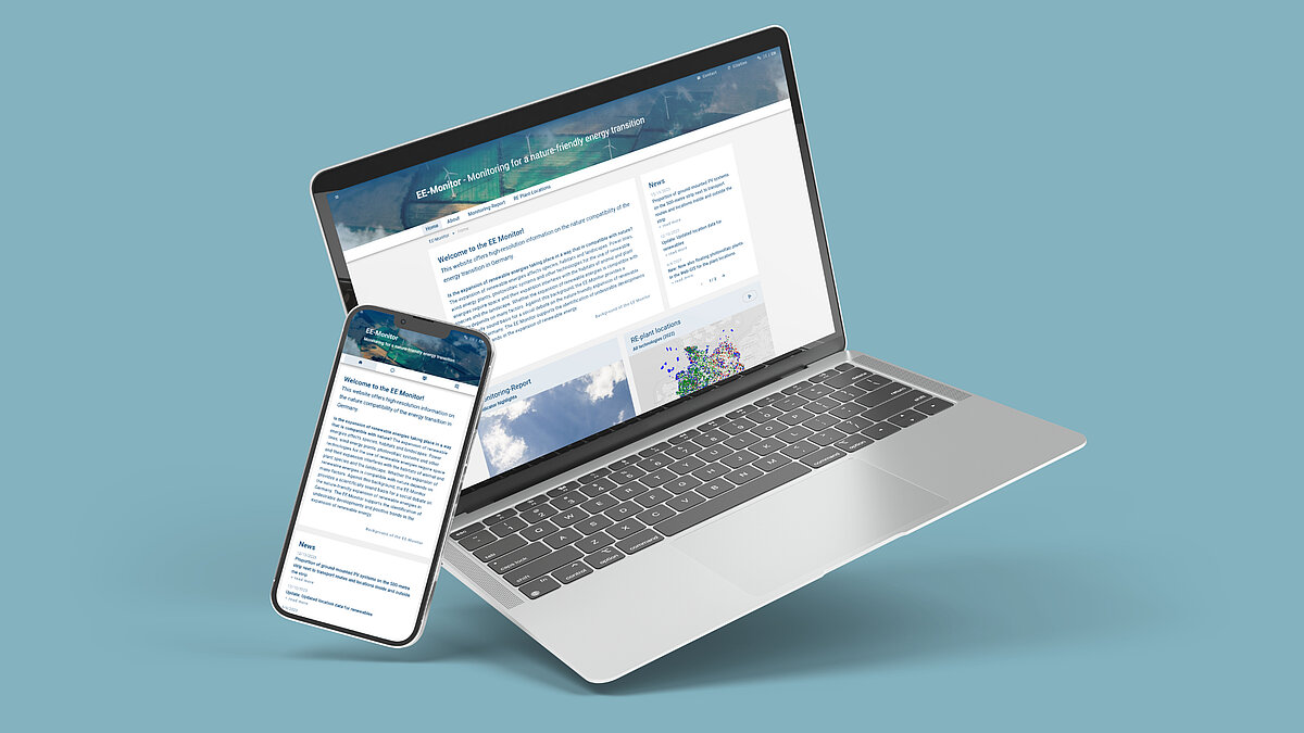 Ein Laptop und ein Smartphone zeigen den EE-Monitor